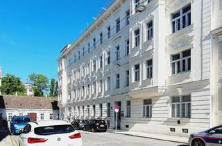 Wohnung kaufen in Schulgasse, 1180 Wien, ++NEU++ Wohnungspaket! Seltene Gelegenheit: ZWEI nebeneinanderliegende Stilaltbauwohnungen nahe Park – unbefristet vermietet! Prächtige Liegenschaft beim Ebner-Eschenbach-Park!