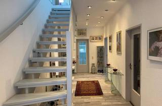 Villen zu kaufen in 2474 Gattendorf, Kreative Villa mit Wintergarten und Nebengebäude