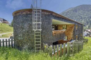 Maisonette kaufen in 6580 Sankt Anton am Arlberg, Maisonette-Chaletwohnung mit Pool & Garten in St. Anton am Arlberg