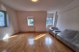 Wohnung mieten in Ybbsitzerstraße, 3340 Waidhofen an der Ybbs, Helle 2-Zimmer-Wohnung mit Einbauküche, Lift und Parkplatz in zentrumsnaher Grünlage