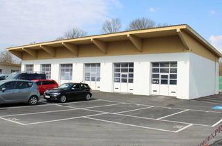 Lager mieten in 2401 Fischamend-Dorf, Gut gelegene 10 Parkplätze mit 1 x wöchentlicher Hallenbenützung beim Flughafen Wien