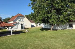 Villen zu kaufen in 2474 Gattendorf, Villa mit Wintergarten, Nebengebäude auf 3 Parzellen
