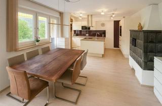 Wohnung kaufen in Fichtenweg, 5671 Bruck an der Großglocknerstraße, Alpine Lifestyle Wohnung mit Kachelofen, Badewanne und Balkon in Bruck an der Großglocknerstraße