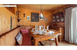 Haus kaufen in 9900 Lienz, Einfaches Holzhaus mit 5.5 Zimmern und Garten in Gebirgslage mit tollem Blick auf die Lienzer Dolomiten zu verkaufen!