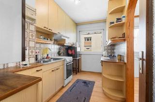 Wohnung kaufen in 1150 Wien, 3-Zimmer-Wohnung in zentraler Lage nahe der Stadthalle.
