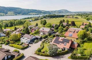Villen zu kaufen in 4893 Zell am Moos, Geborgenheit mit Ausblick – Zeitloses Wohnen am Irrsee