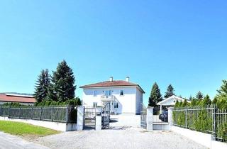 Villen zu kaufen in 3062 Sichelbach, Traumhafter Landsitz im Villenstil mit Pferdeställen!