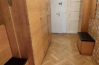 Wohnung mieten in 1020 Wien, Freundliche 3-Zimmer-Wohnung (82m², Altbau) im 3. Stock unbefristet zu vermieten.