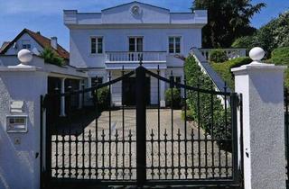 Villen zu kaufen in 4040 Linz, LINZ-URFAHR: Familien-Villa oder bewilligtes Wohnprojekt!