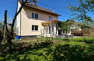 Haus kaufen in 4052 Ansfelden, Haus mit wunderschönem Garten und Ausbaupotential in Ansfelden
