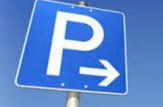 Garagen mieten in Endach 18, 6330 Endach, Überdachter Autoabstellplatz nähe Klinik (Endach)