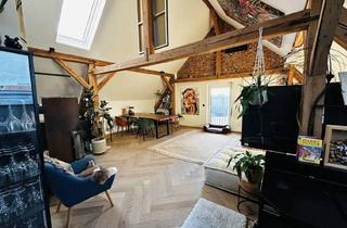 Loft kaufen in 4600 Wels, Einzigartige Loft-Wohnung mit Eigengarten direkt am Mühlbach: Stilvoll, exklusiv und ideal für Singles oder Paare!