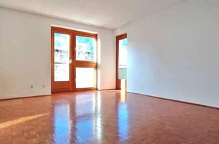 Wohnung kaufen in 6130 Schwaz, Renovierungsbedürftig in top Zentrumslage!