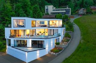 Villen zu kaufen in 6911 Eichenberg, Eichenberg: Exklusives Penthouse mit atemberaubender Seesicht