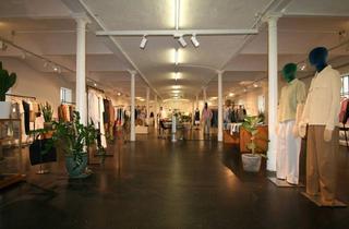 Lager mieten in 5020 Salzburg, Ausstellungsfläche / Büro mit großzügigen Lagerflächen in Salzburg Nord