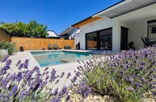 Haus kaufen in 2201 Hagenbrunn, Exklusiver Bungalow in Grünruhelage ein Wohnen auf höchstem Niveau mit Pool und Smart-Home-System