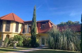 Villen zu kaufen in 8461 Ehrenhausen, Idyllische Villa in Ehrenhausen - Gamlitz