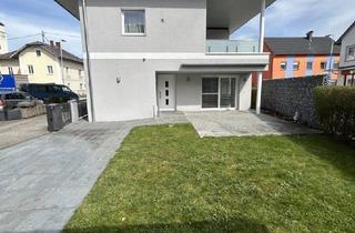 Villen zu kaufen in Brucknerstraße, 4800 Attnang, Moderne Stadtvilla in Top-Lage - 160m² Wohnfläche, vollrenoviert, Terrasse, Garage, 2 Stellplätze