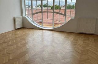 Wohnung mieten in Mayerhofgasse, 1040 Wien, Dachatelier mit Traumfenster