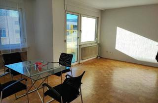 Wohnung mieten in Idlhofgasse 88, 8020 Graz, Große ruhige Wohnung (letzter Stock) mit guter Verkehrsanbindung (Dirketverbindung ReSoWi), schöner Aussicht, Parkplatz und 5,7 m² großen Balkon