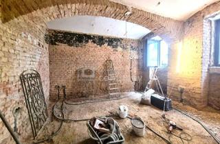 Wohnung kaufen in 1090 Wien, Souterrain Wohnung/Büro in bester Lage mit NIEDRIGEN BK!