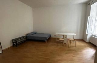 Wohnung mieten in Karolinengasse 25, 1040 Wien, Charmante Studentenwohnung mit Grünblick in TU-Nähe – befristet, Verlängerung möglich