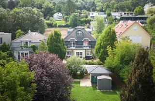 Villen zu kaufen in Ais, Wiener Wald, 1190 Wien, Exquisite Villa mit Outdoor- und Indoor-Pool in traumhafter Lage