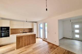 Reihenhaus kaufen in Perfektastraße, 1230 Wien, Modernes Eckreihenhaus in TOP-LAGE nahe U6: Erstbezug mit Garten, Dachterrasse, 5 Zimmern, 2 Bädern – inkl. Küche & Stellplatz