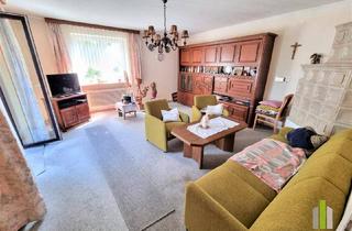 Haus kaufen in 5201 Seekirchen am Wallersee, Ein- bis Zweifamilienhaus mit Garage aus den 70ern
