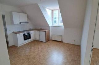 Wohnung mieten in Schörgelgasse 60, 8010 Graz, Lichtdurchflutete Dachgeschosswohnung mit Charme, WG-tauglich oder Pärchenhit nähe TU-Graz!