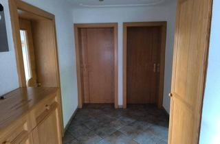 Wohnung mieten in 6200 Jenbach, Gemütliche 3-Zimmer Altbauwohnung mit Balkon in Jenbach