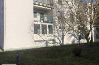 Wohnung kaufen in 2440 Gramatneusiedl, ! PROVISIONSFREI ! 3 Zimmer mit Loggia und Auto-Stellplatz