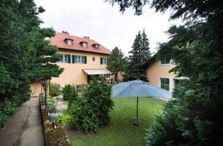 Villen zu kaufen in 7221 Marz, Romantische Villa mit Indoor-Schwimmbecken und Sauna