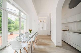 Wohnung kaufen in 1080 Wien, Luxuriöse Gartenwohnung in Stilaltbau – Grünes Refugium im Herzen von 1080 Wien