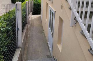Wohnung mieten in 2500 Baden, BADEN-STADT 2-Zimmer Altbauwohnung mit Terrasse in Grünruhelage