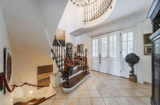 Villen zu kaufen in 3032 Eichgraben, Wunderschöne Villa mit Pool und weitläufigem Grundstück, Nähe Pressbaum