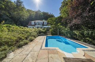 Villen zu kaufen in 3032 Eichgraben, Wunderschöne Villa mit Pool und weitläufigem Grundstück, Nähe Pressbaum