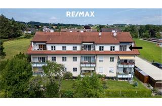 Wohnung kaufen in 4880 Sankt Georgen im Attergau, Großzügige Eigentumswohnung mit Loggia-Balkon-Kombination, Carport und Bergblick in St. Georgen im Attergau