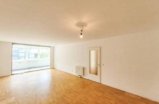Wohnung kaufen in Moselgasse, 1100 Wien, PROVISIONSFREI VOM EIGENTÜMER! MONTE LAA! GUT AUFGETEILTE 2-ZIMMER WOHNUNG MIT VERANDA!