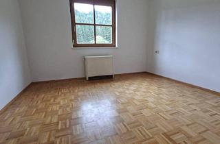 Wohnung kaufen in 9341 Straßburg-Stadt, Schnuckelige Wohnung im Grünen