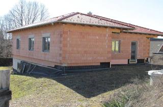 Einfamilienhaus kaufen in 3902 Vitis, Großer Rohbau mit tollem Gartengrundstück in zentraler Lage