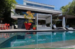 Villen zu kaufen in 2371 Hinterbrühl, MODERNE, lichtdurchflutete DESIGNVILLA, in GRÜNRUHELAGE