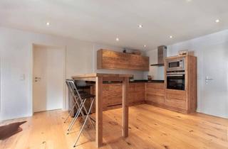 Wohnung kaufen in 6370 Kitzbühel, Renovierte City-Wohnung mit Freizeitwohnsitzwidmung ( 03347 )