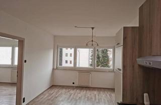 Wohnung kaufen in Oktoberstrasse, 9560 Feldkirchen in Kärnten, Modernisierte 2-Zimmer-Wohnung mit großer Terrasse in Feldkirchen (Provisionsfrei)