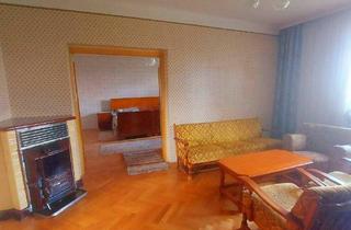 Haus kaufen in 2432 Schwadorf, Charmantes Haus in Schwadorf: 6 Zimmer, Garten, Balkon – Ihr Renovierungsprojekt wartet! Grosses Grundstück nähe Wien!