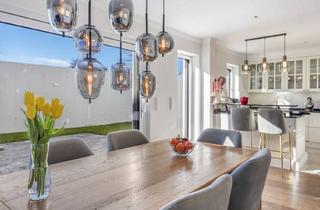 Haus kaufen in Richard-Wagner-Gasse 2, 2700 Wiener Neustadt, Architektenhaus mit genialem Stadtgarten | 5 Zimmer | 2 Autostellplätze | Privatsphäre