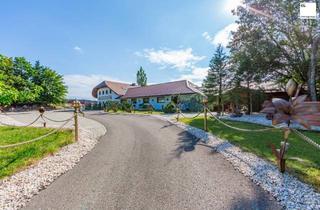 Haus kaufen in Vöcklabruck, 4849 Puchkirchen, Ihre persönliche Oase - Premium-Residenz provisionsfrei zu kaufen