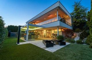 Villen zu kaufen in 9201 Klagenfurt, Architektenvilla mit Seeblick