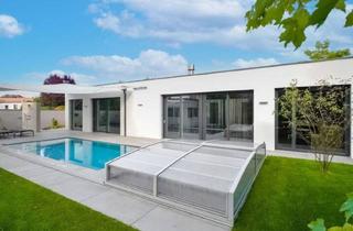 Haus kaufen in 4470 Enns, Exklusiver Architekten-Bungalow mit Pool und Doppelgarage - Erstbezug