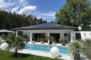Haus kaufen in Steinaebengasse, 2721 Bad Fischau, 2721 Bad Fischau Topexklusiver Traumbungalow mit Pool, Sauna und Riesengarten in Grünruhelage